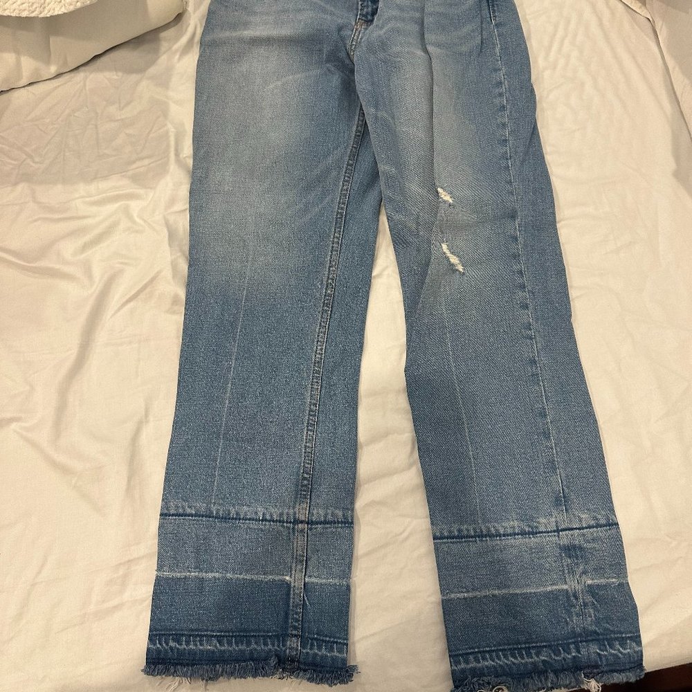 Abercrombie Ultra High Rise Ankle Straight Curve Love Jeans